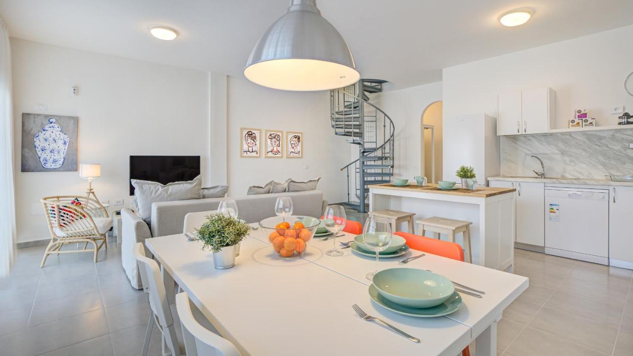 White Deluxe Caleta By Sea There Fuerteventura Apartment